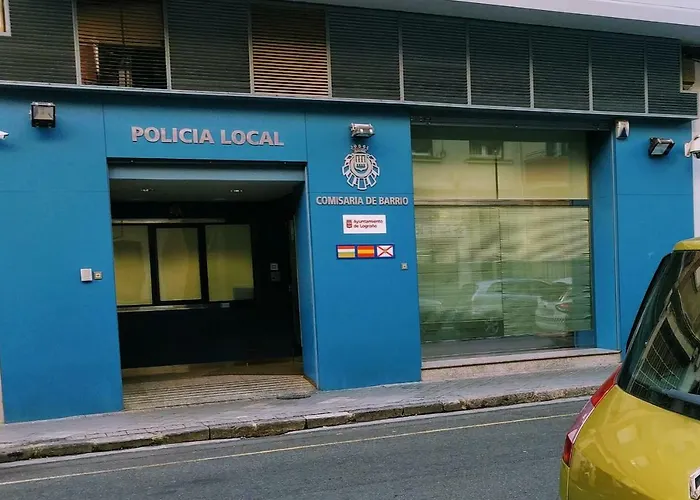 Piso Acogedor, Junto Al Ayuntamiento
