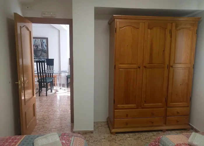 Piso Acogedor, Junto Al Ayuntamiento